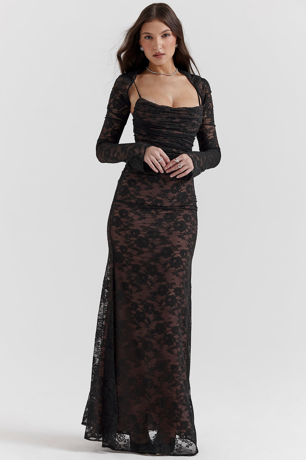 Robe longue stylée et fluide pour femmes