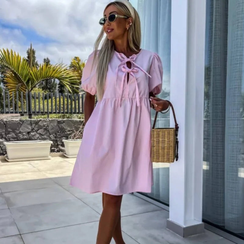 Robe à manches bouffantes pour femmes avec détail nœud