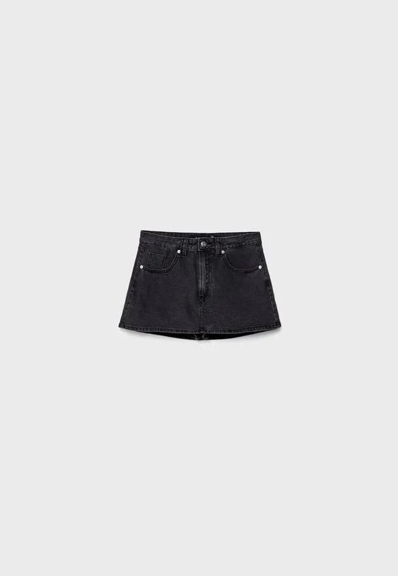 Mini-jupe-short en denim décontracté pour un look quotidien sans effort