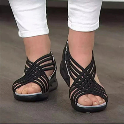 Sandales compensées à bride cheville chic pour un confort estival