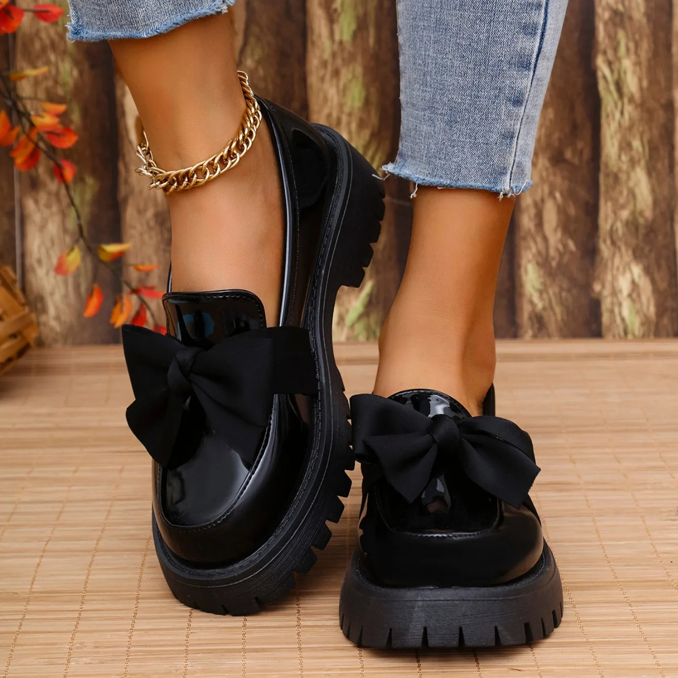 Mocassins épais en cuir verni pour femmes