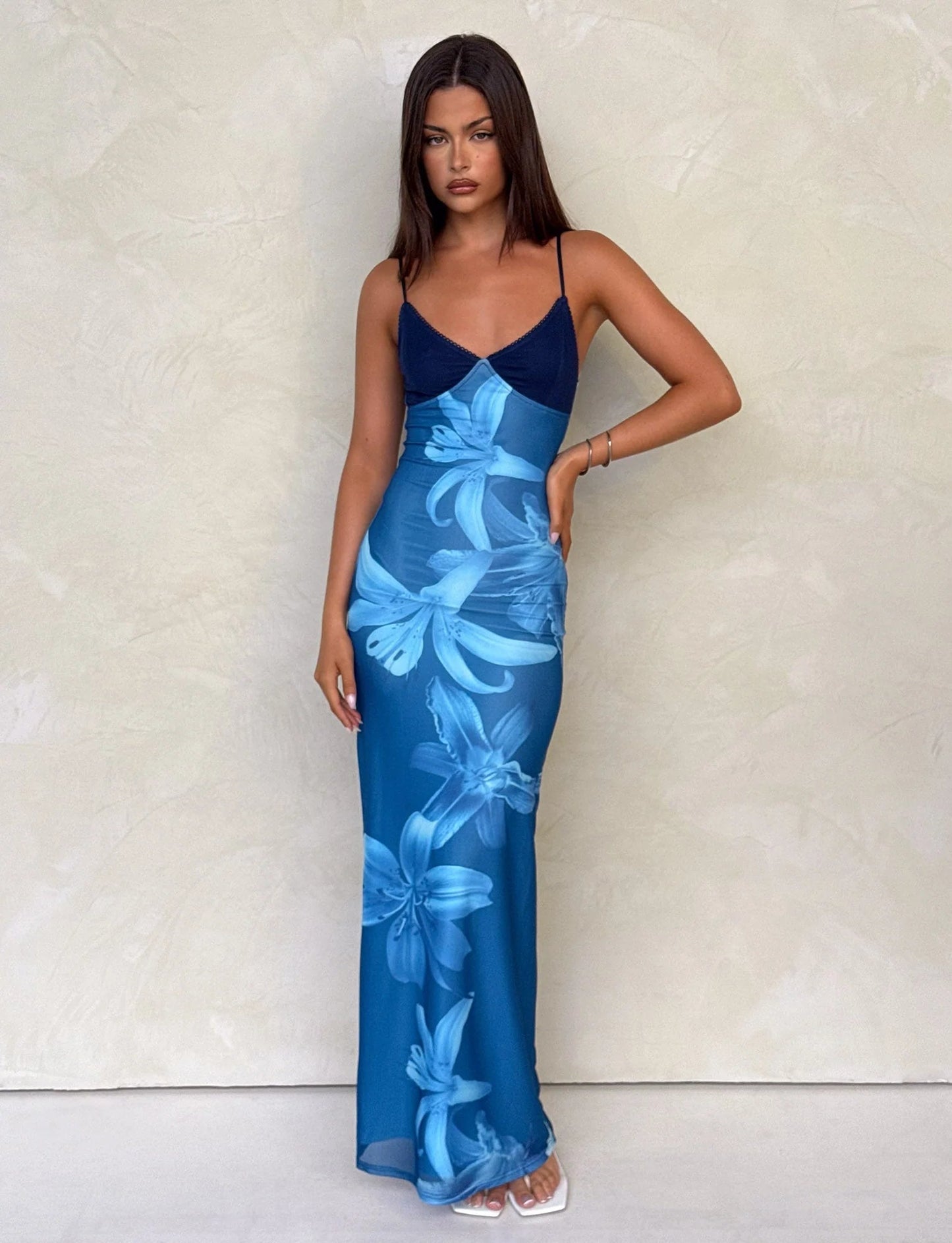 Robe midi sans manches Alaina pour femmes