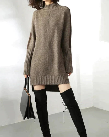 Robe pull col roulé en maille confortable