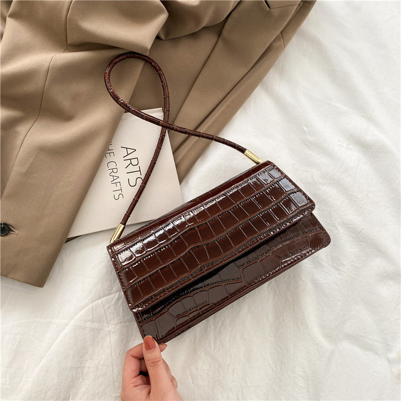 Sac baguette en cuir texturé