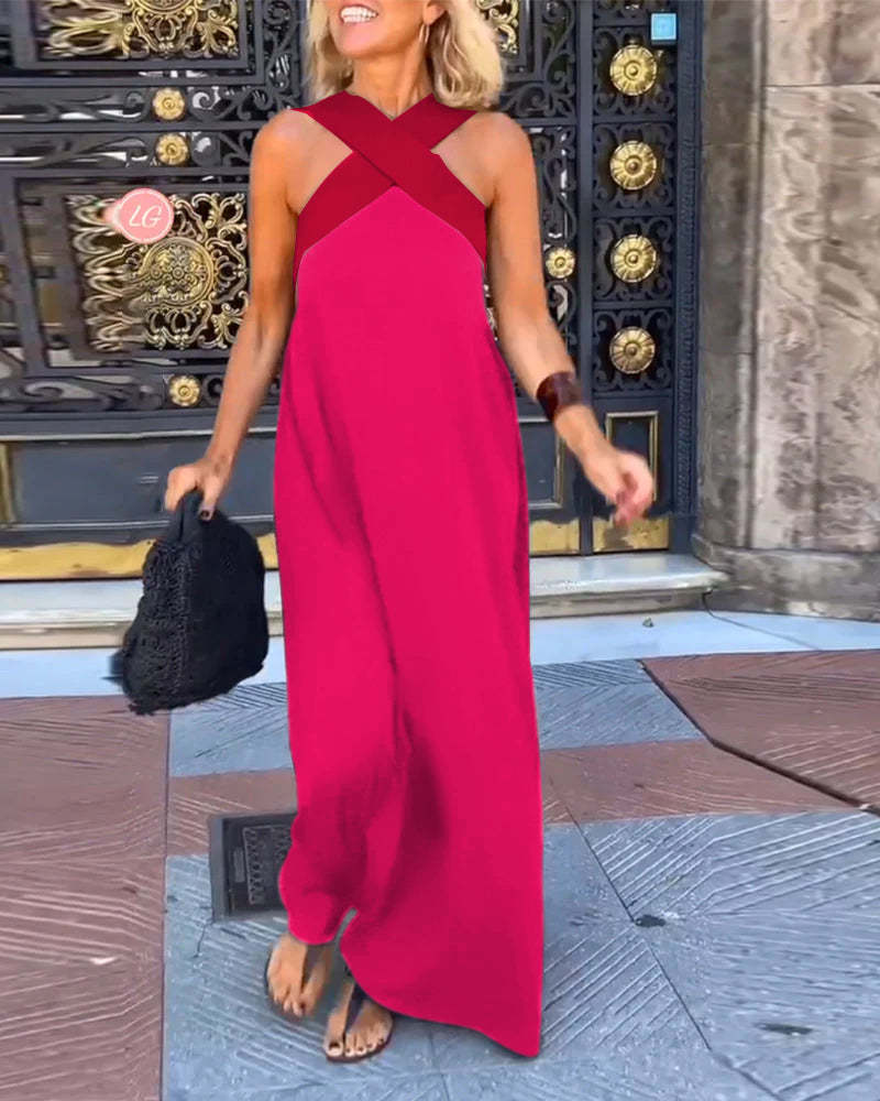 Robe moulante dos nu à col halter croisé