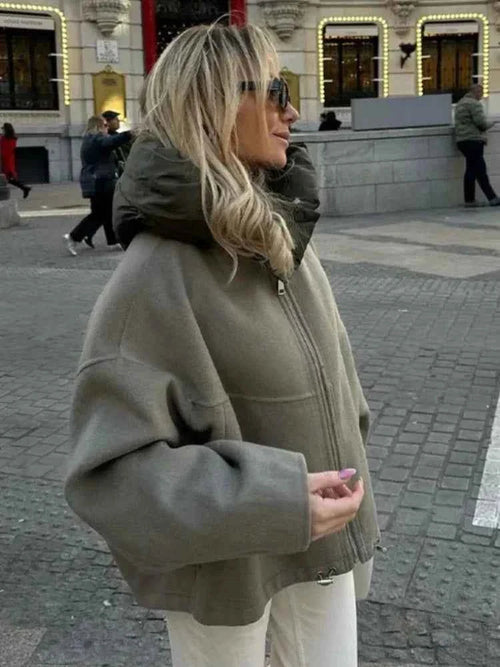 Veste matelassée à capuche oversize confortable
