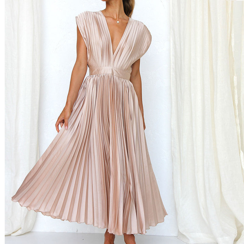 Robe sans manches avec encolure en V et coupe ajustable