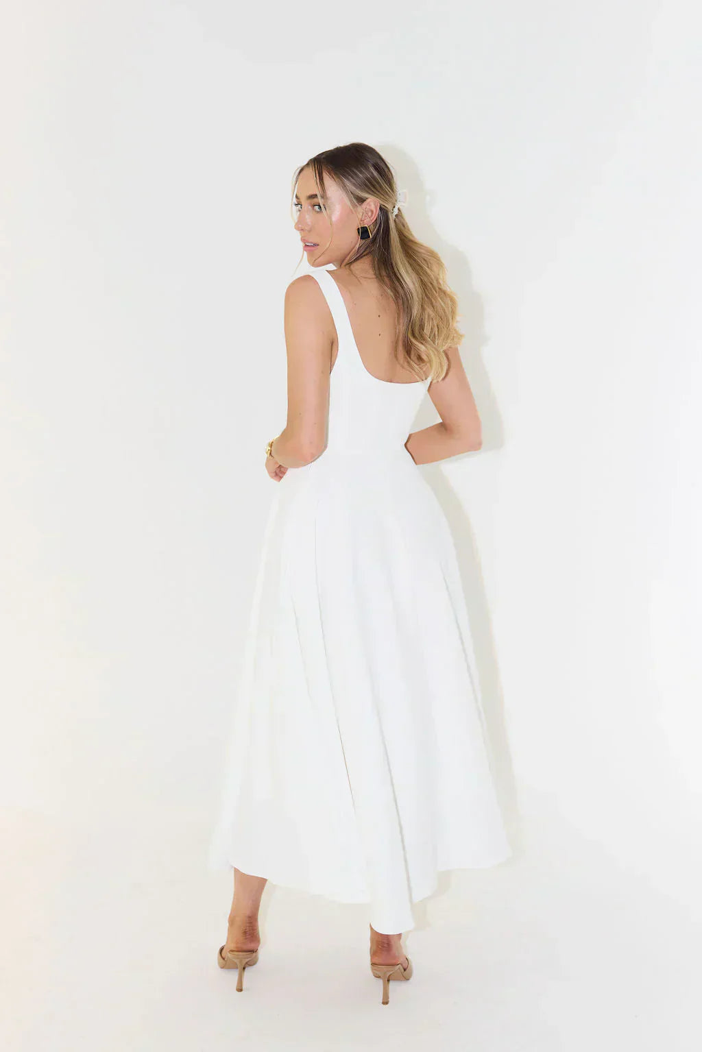Robe Confortable Qui Attire Facilement Tous Les Regards