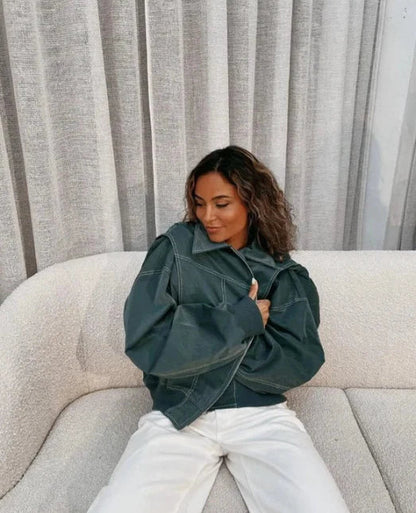 Veste en cuir vintage surdimensionnée pour un style streetwear audacieux