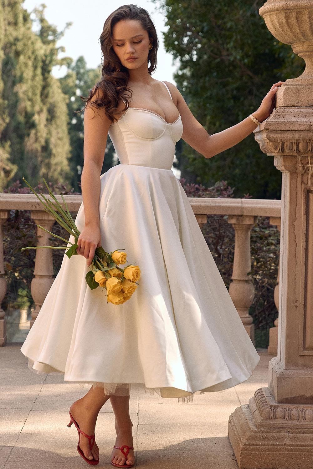 Robe Midi Élégante Evelina