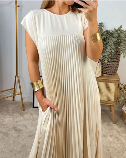 Robe Unie Plissée Sans Manches