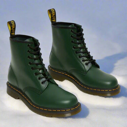 Bottes classiques élégantes en cuir à lacets