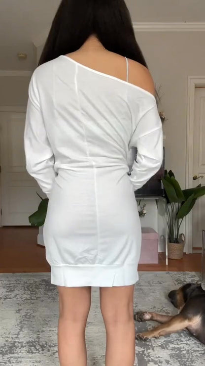 Evarine™ - Robe à Épaules Tombantes et Imprimé Cartes