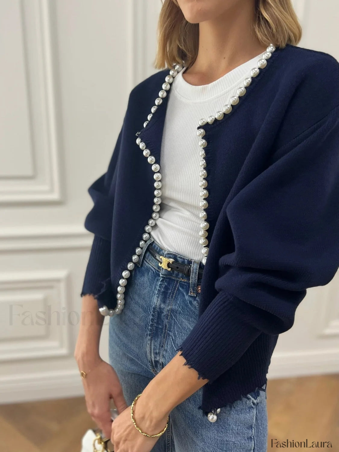 Cardigan en maille à bords déchirés avec bordure de perles
