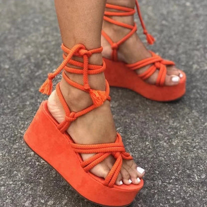 Sandales Fanny Avec Semelle Compensée À Lacets