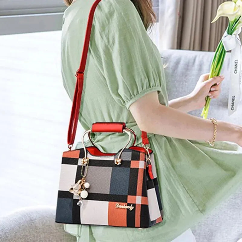 Sac à main femme élégant en similicuir, style SQUARE, polyvalent et chic