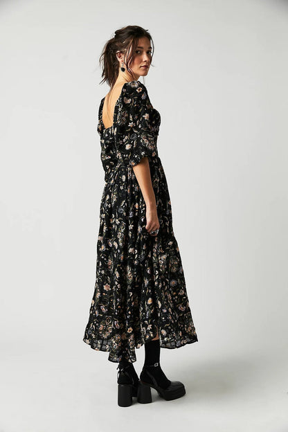 Pauline Laurent® | Robe midi imprimée avec haut froncé et volants