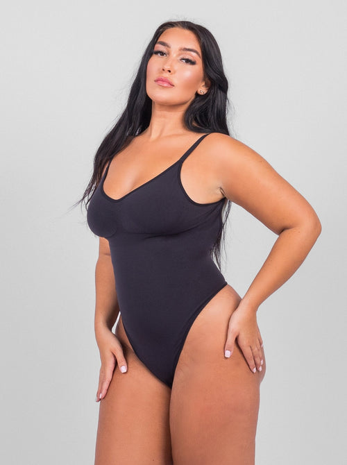 Isabella - Bodysuit String Met Open Rug Design
