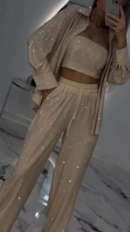 Ensemble trois pièces à revers et strass