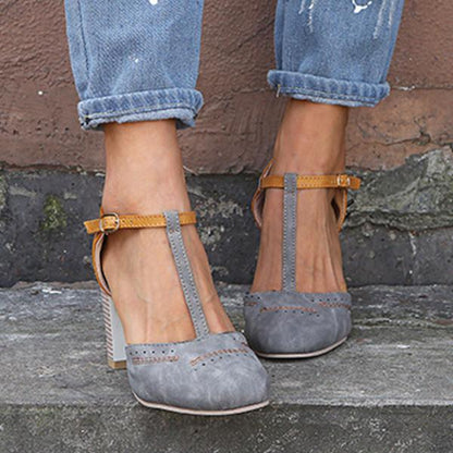 Chaussures à bout fermé et à talon bloc femmes