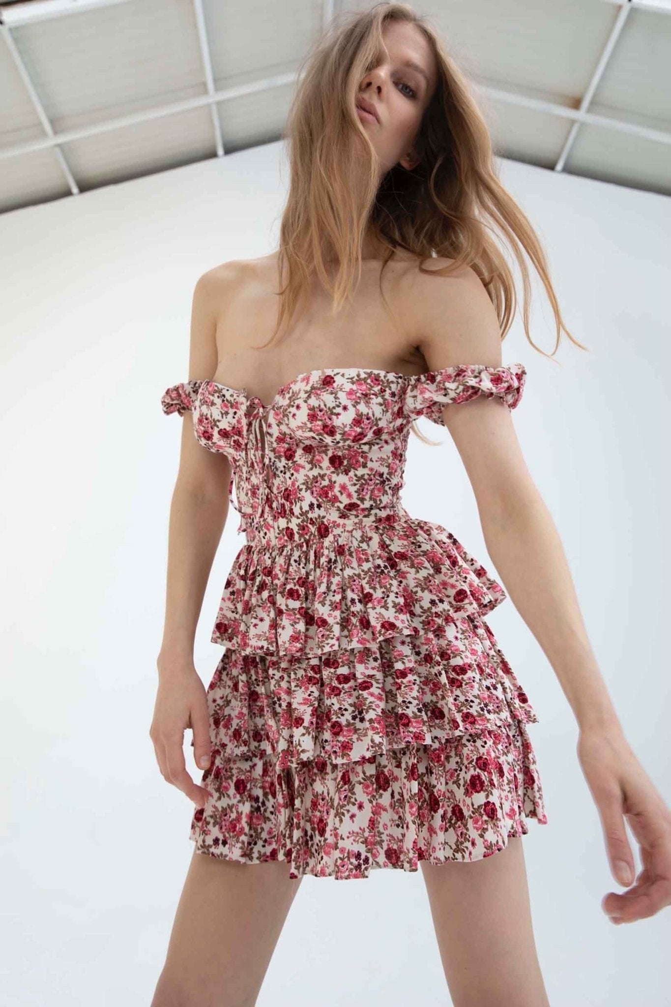 Pauline Laurent® | robe corset imprimée avec marches