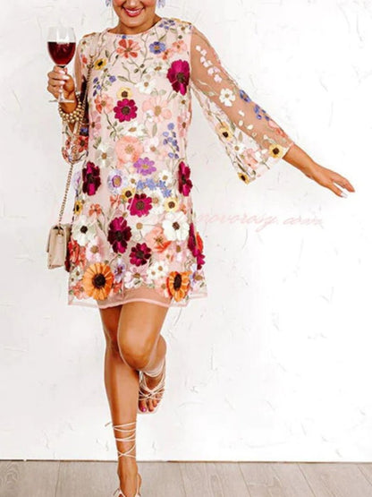 Pauline Laurent® | Robe courte hipster à fleurs en trois dimensions
