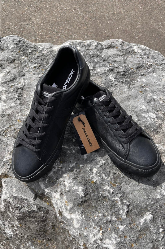 Baskets JFWFREEMAN Noires