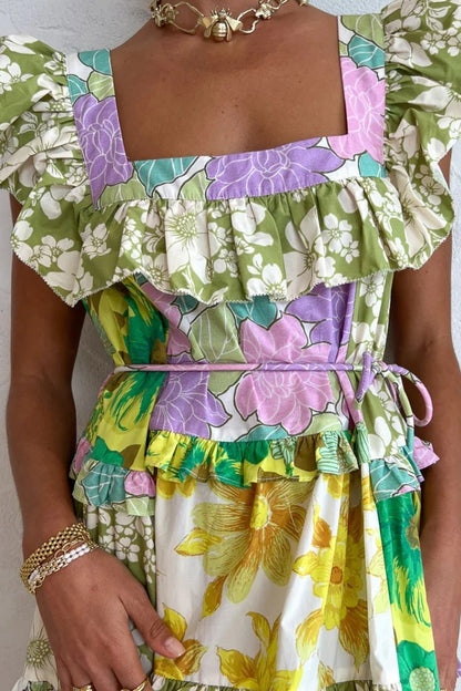 Pauline Laurent® | Robe midi imprimée avec volants et ceinture