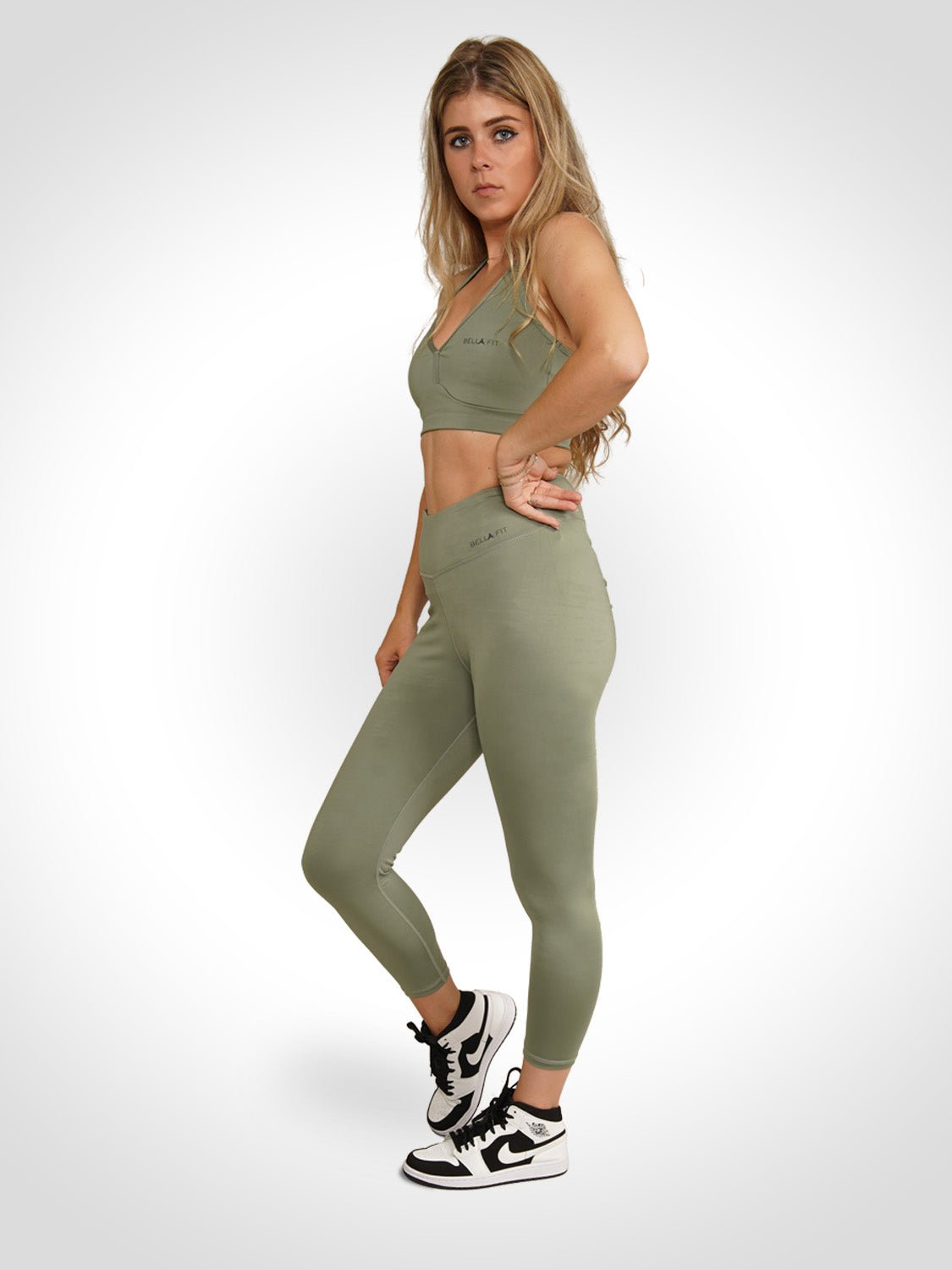 Sophia - Sport Set Met V-Hals