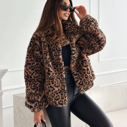 Lola™ | Veste Fluffy Courte à Imprimé Léopard