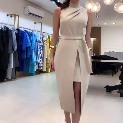LOUISE - Robe mi-longue fendue sans manches