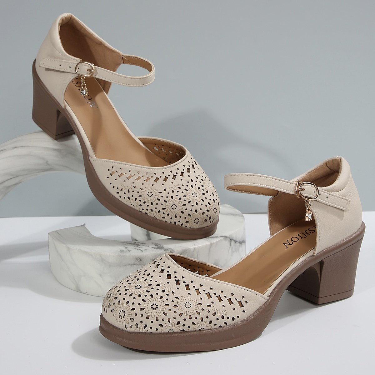 Aspen™ | Sandales Rétro-Mesh Élégantes