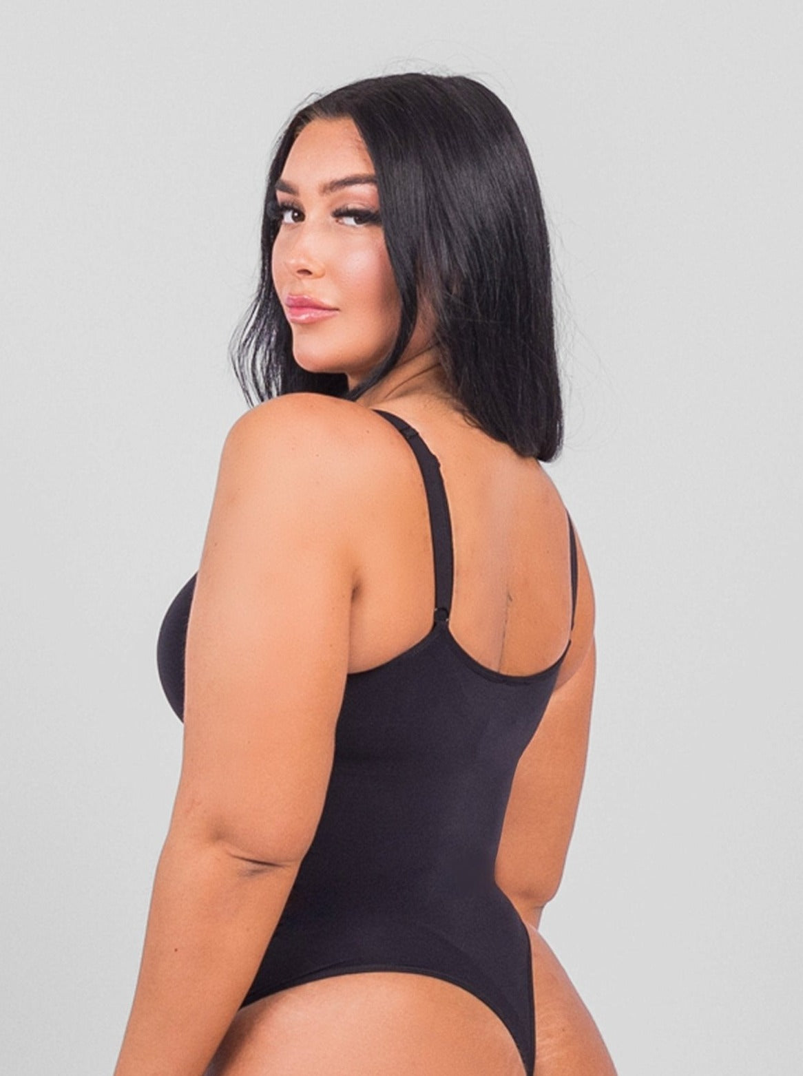 Stefanie - Naadloze Bodysuit String Met Spaghetti Schouderbandjes