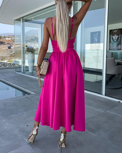 Robe Femme Tendance Sans Manches Évasée Avec Découpes