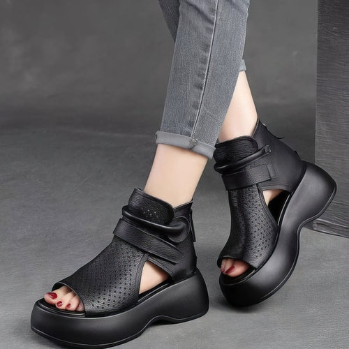 Sandales en forme de bottes