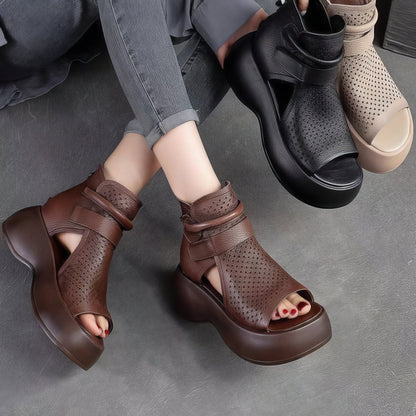 Sandales en forme de bottes