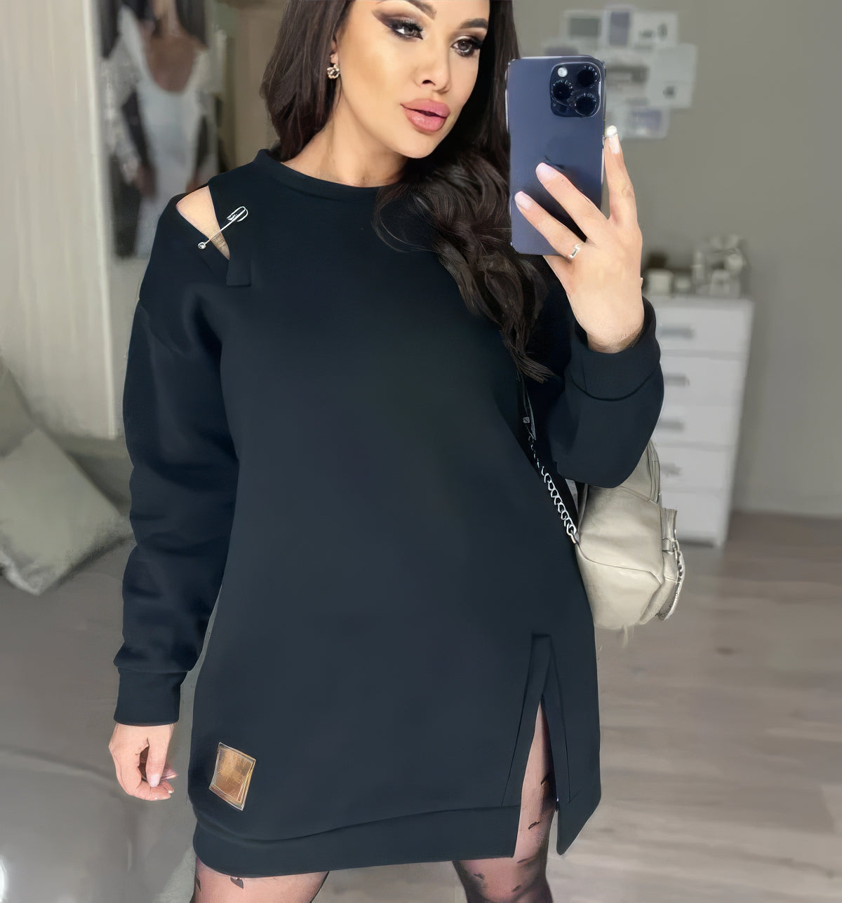 Robe Sportive Élégante pour Femme avec Découpes Décoratives
