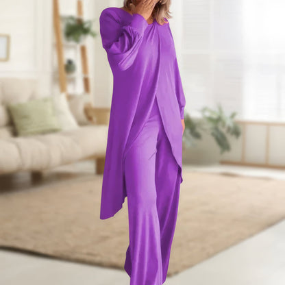 Ensemble de haut et pantalon ultra-doux et confortable pour femmes.