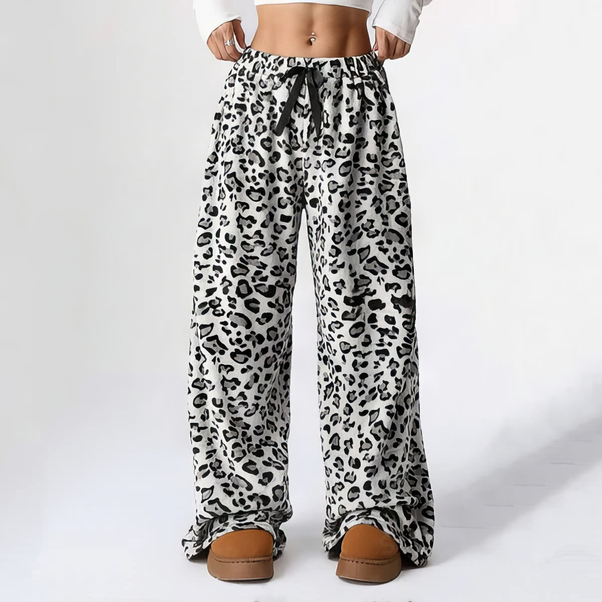 Pantalon femme à imprimé léopard et jambes larges